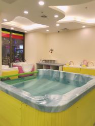 -四季宝贝婴幼儿水育成长中心(陆家嘴店)