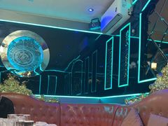 -路边边.炒菜烧烤.音乐餐厅(良乡长虹店)