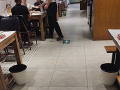 -白氏兄弟烧烤(中赢广场店)