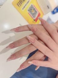 -梵莎美甲美睫