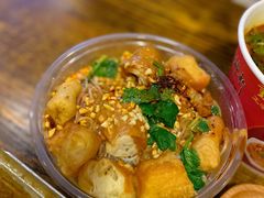 -花儿姐与战哥的美食档