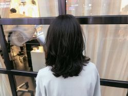 -一東造型烫发染发
