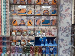 -VENCHI 闻绮(上海佛罗伦萨小镇店)