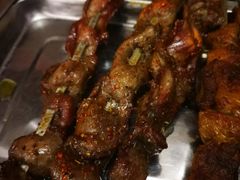 -牧场烧烤餐饮广场