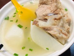 大骨头萝卜汤-大壶春生煎(四川中路店)