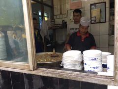 -刘老虎肉丸糊辣汤(总店)