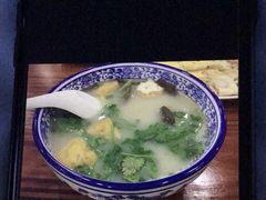 -苏生鸭血粉丝(鹿鸣路店)
