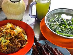 -黄亚华小食店(Jalan Alor)