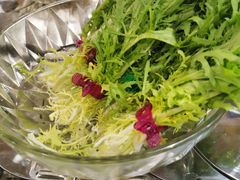 -苏小北旋转小火锅(鲁商广场店)