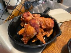 蜜汁辣鸡翅-机器人火炉披萨