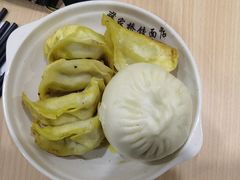 笋肉锅贴-蒋家桥饺面店(广陵路店)