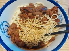 金牌辣肉面-禧凰·老上海白斩鸡辣肉面店