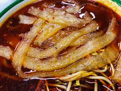-咏勝锑锅麻辣烫(净居寺路总店)
