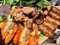 -大头虾越式风味餐厅(光明广场店)