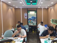 -满兴咱妈烀饼铁锅炖(兰州北街店)