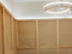 -荷花亭·湖北融合菜(中商广场店)