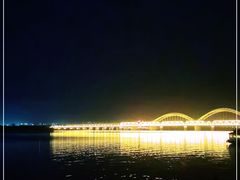 -人民防洪胜利纪念塔