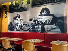 -安妮意大利餐厅(世贸天阶店)
