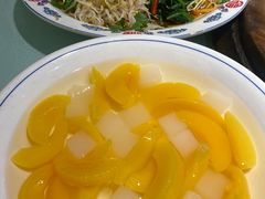 -鱼窝棚柴火铁锅炖(富山屯店)