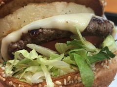 -The Habit Burger Grill 哈比特汉堡(复兴soho店)