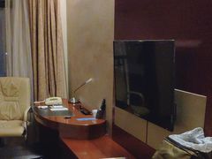 -天艺东环酒店(海口高铁东站龙湖天街店)
