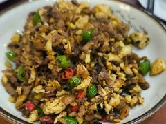 -湖南人家湘菜馆(镇江路店)