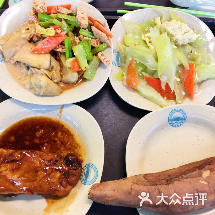 北京建築大學大興校區學生食堂