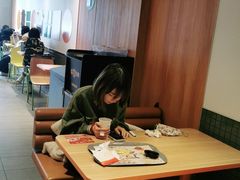大堂-麦当劳(玉桥中路店)