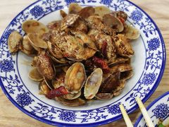 -江城燕子大排档(江汉路步行街店)