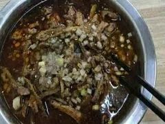 -鹍记特色牛杂面