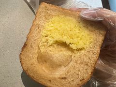 咖啡奶酥吐司-崎本的店·专业酵种吐司(无锡万象汇店)