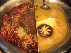 -湊湊火锅·茶憩(新中关购物中心店)