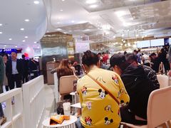 -奈雪的茶(湖滨银泰in77C区PRO店)