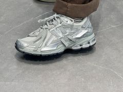 -New Balance(民盈·国贸城店)