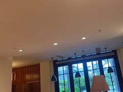 -亚龙湾希尔顿自助餐厅·海鲜·烧烤·沙滩BBQ·现场乐队