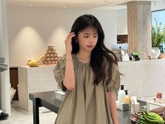 -洪小鹏生活美学馆(领SHOW天地店)
