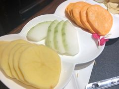 -大匠工房古船木艺术餐厅·猪肚鸡专门店(长白仙岛店)