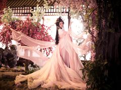 -九月鹰飞汉服摄影工作室