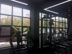-SuperSix私教健身连锁(猛追湾店)
