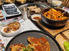-金一味烤肉餐厅(新首尔旗舰店)