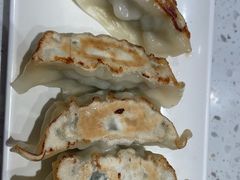 -LuOne凯德晶萃广场(徐家汇路店)