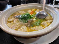 -河畔春天时尚餐厅