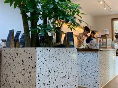 -Line 咖啡(石厦花园店)