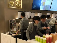 -奈雪的茶(市百一店)