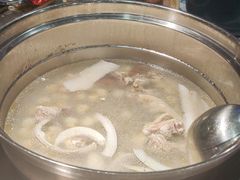 -三个椰子·现砍椰子鸡(金源CBD店)
