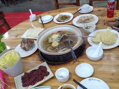 -五指山生态小黄牛(皮皮虾海鲜广场店)
