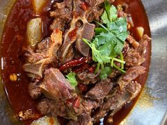 -大众跷脚牛肉馆·非遗传承单位(峨眉山店)