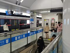 -铁西广场(地铁站)