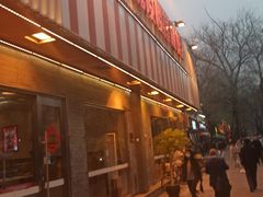 门面-嘉陵楼馋嘴城(簋街总店)