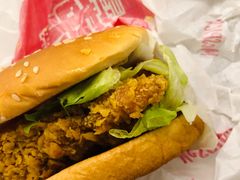 麦辣鸡腿汉堡-麦当劳(广州新港东路第二分店)
